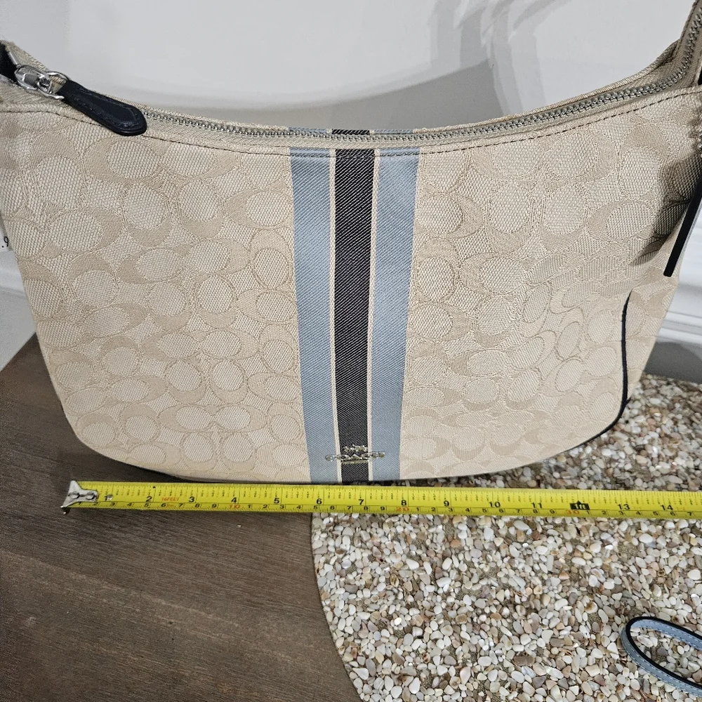 COACH SIGNATURE JACQUARD STRIPE ZIP HOBO F39042 SILVER/KHAKI MULTI Wrislet Inc